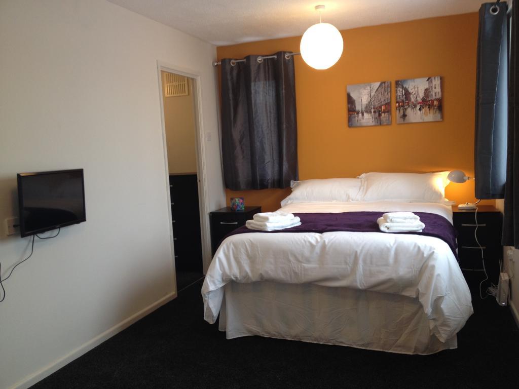 Armitage Way Holiday Apartment - Perfect To Self Isolate Кембридж Экстерьер фото
