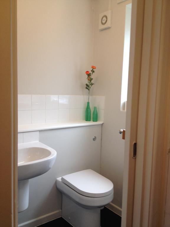 Armitage Way Holiday Apartment - Perfect To Self Isolate Кембридж Экстерьер фото